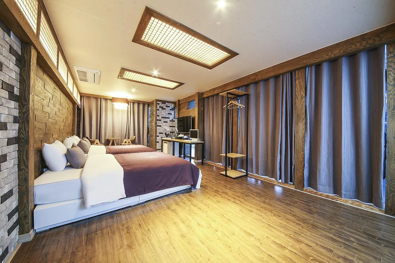 The Marine View Hotel Busan 2*,